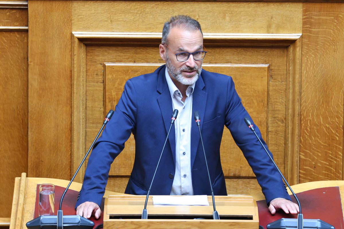Συζήτηση στη Βουλή για τη Συνταγματική Αναθεώρηση